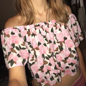 Floral Forever 21 crop top!!